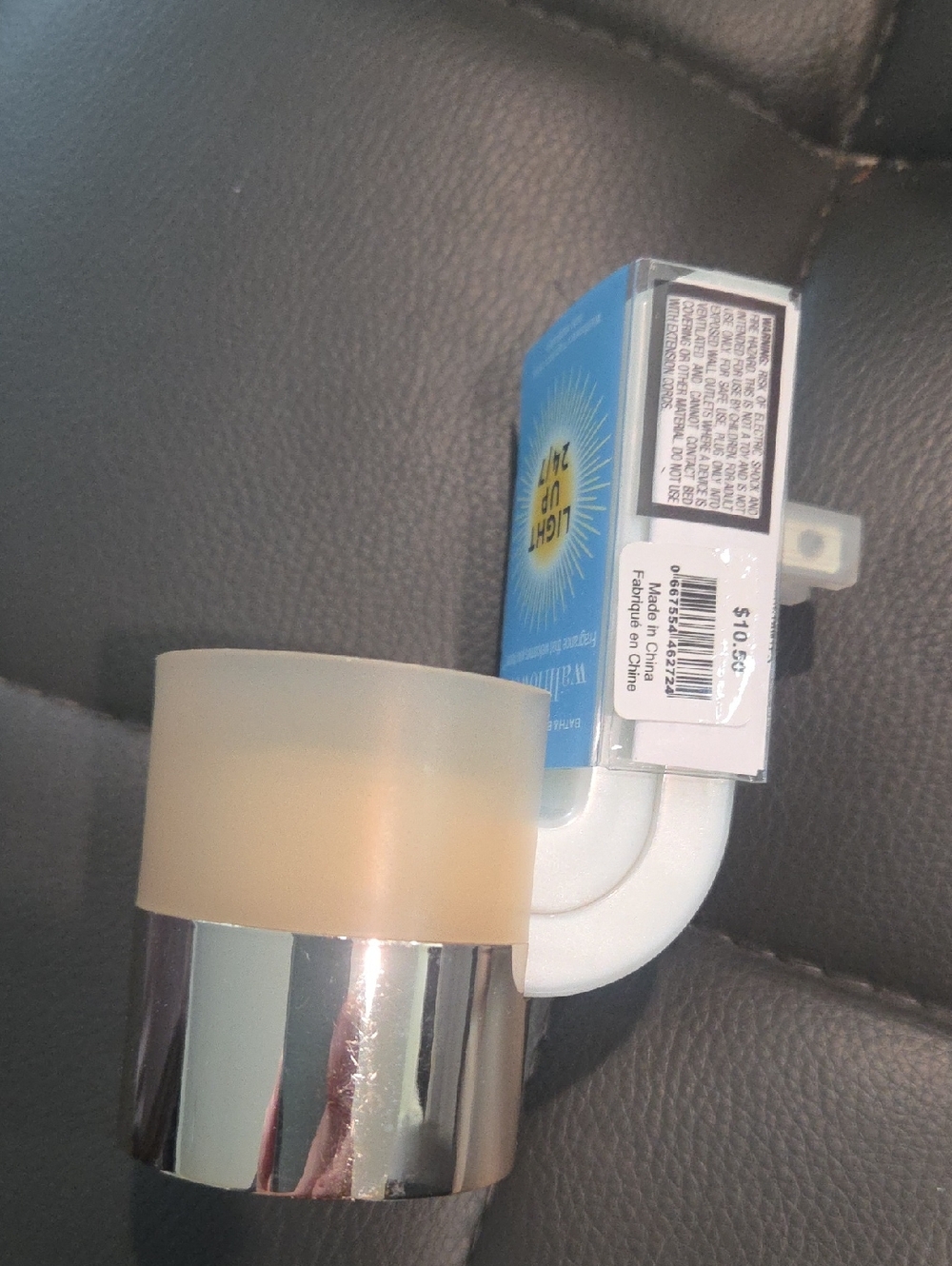 Bath And Body Works Plug In Wallflowers - Light Up - Picture 2 of 5